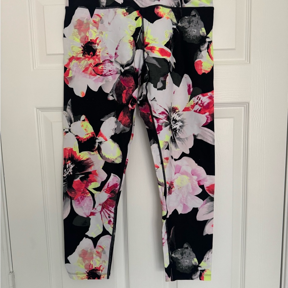 Calvin Klein Black Floral Leggings